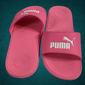 Puma Women's Cool Cat 2.0 Slides Size 8  Pre-owned